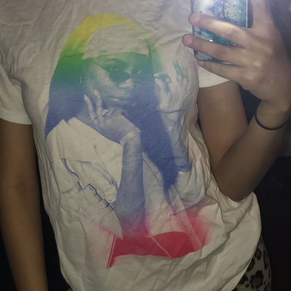 Aaliyah graphic tee